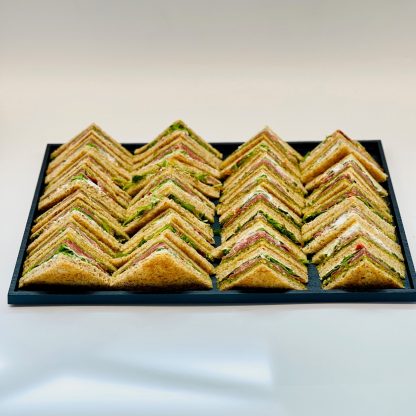 PLATEAU DE 32MINI CLUB SANDWICH SERRANO BURRATA